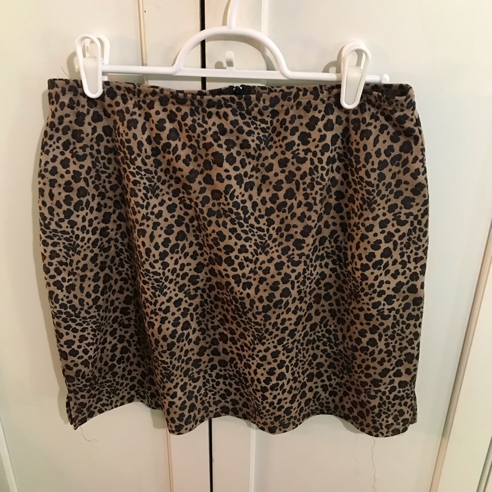 Cheetah Print skirt